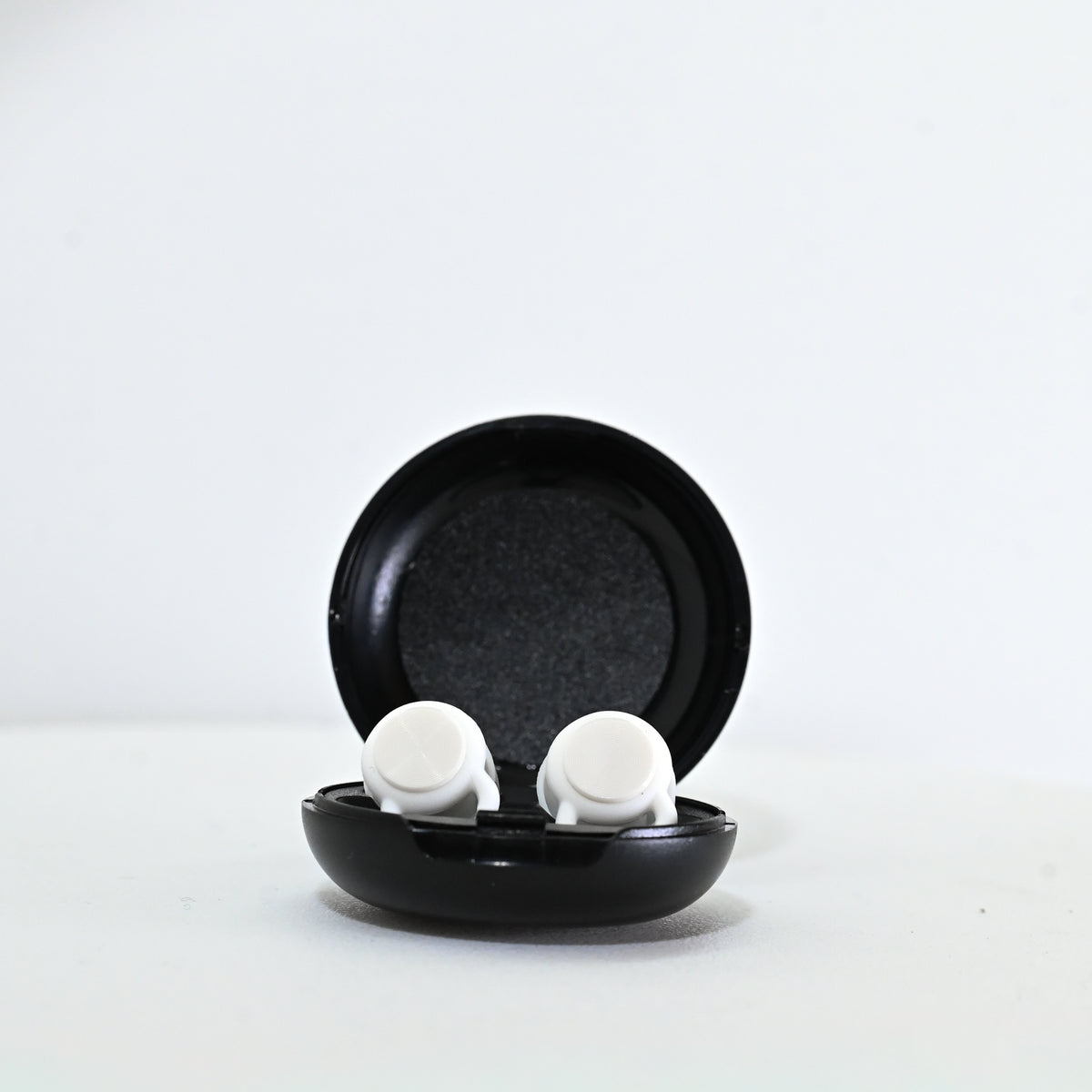 Earplugs VIBE White | Protectores para Conciertos y Fiestas