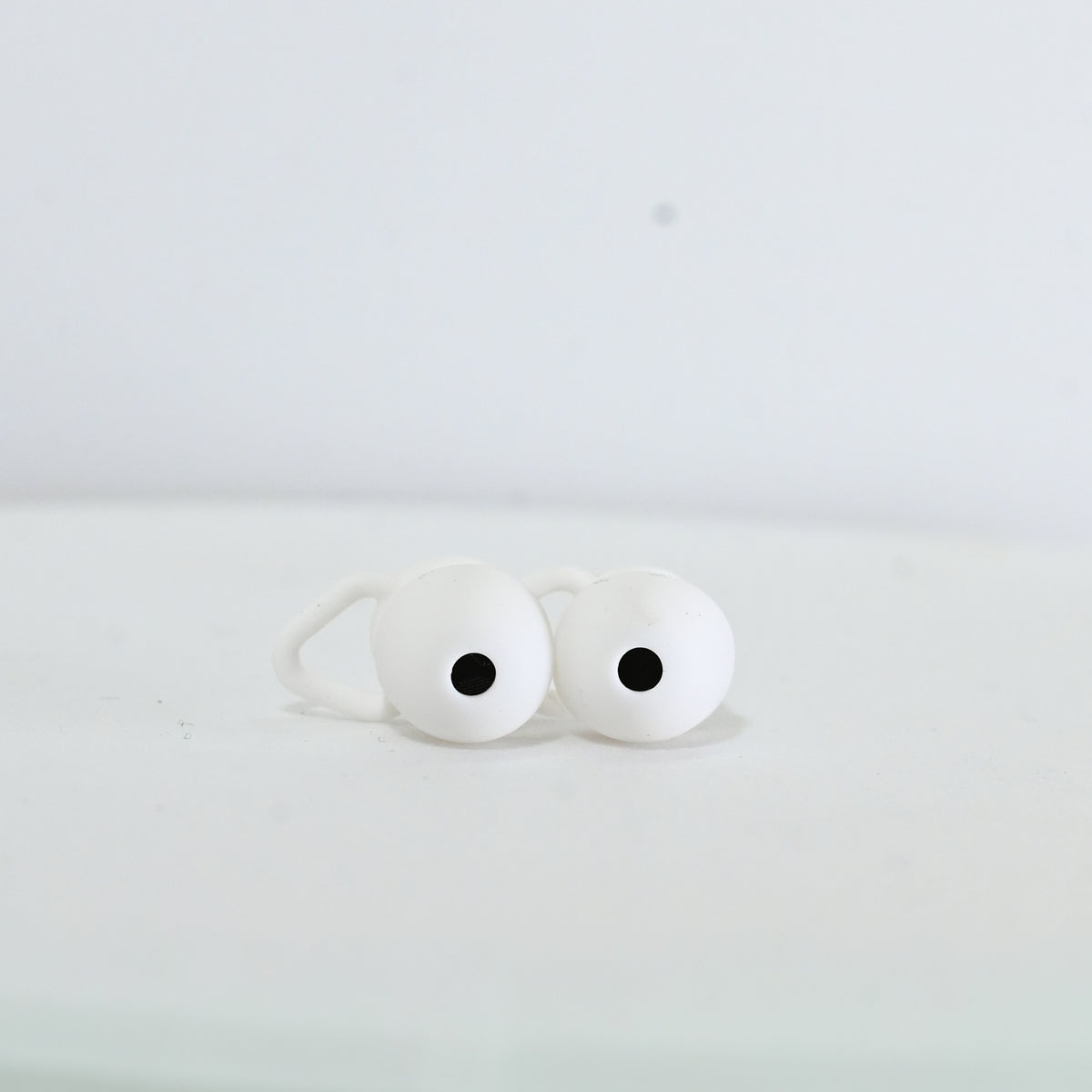 Earplugs VIBE White | Protectores para Conciertos y Fiestas